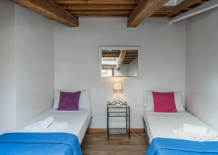 Appartamento Cozy Wooden In Piazza Navona *