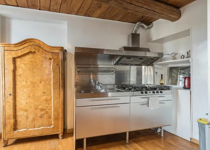 Appartamento Cozy Wooden In Piazza Navona *