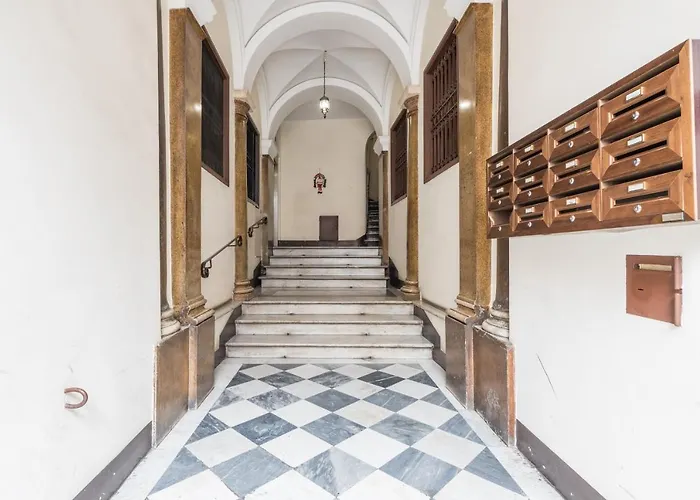 Appartamento Cozy Wooden In Piazza Navona *